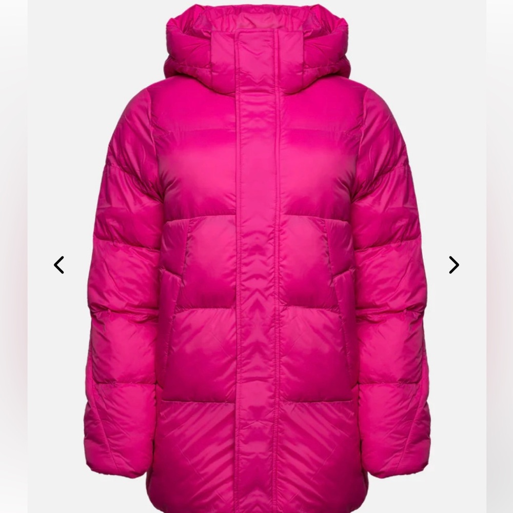 NWT Half days Tabei Parka